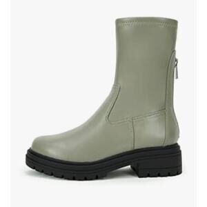 VETASTE Women’s Lug Sole Ankle Boots | Chelsea Booties | Size 7 | New in Box